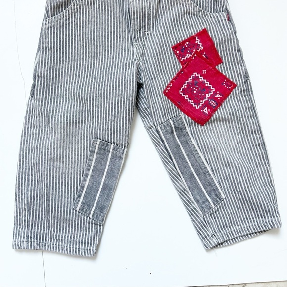 Vintage Retro OshKosh B'gosh Railroad Striped Overalls w/ Suspenders & Patches - Picture 4 of 15
